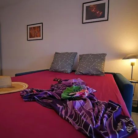 De 33 M2, Vue Et Bord De Mer, Parking