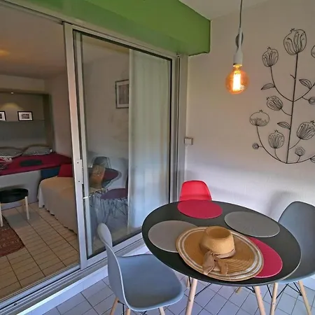 De 33 M2, Vue Et Bord De Mer, Parking * La Grande-Motte